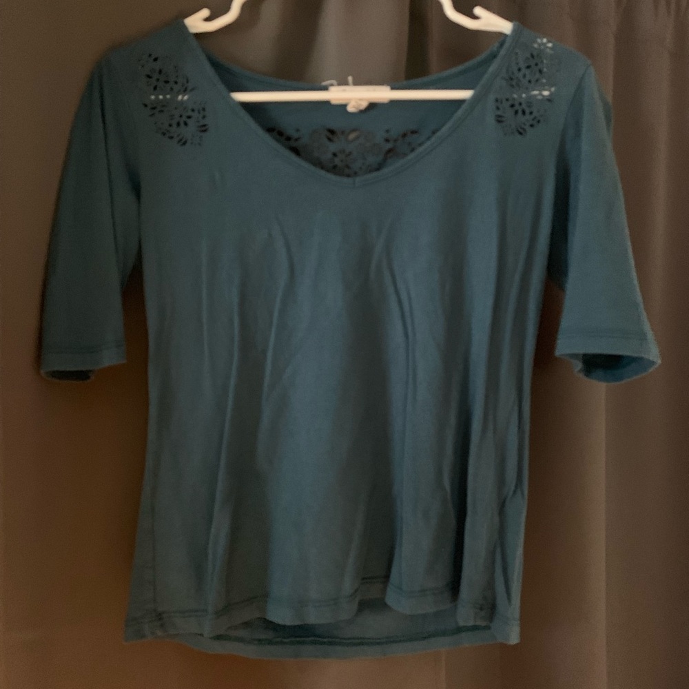 Half sleeve cute top